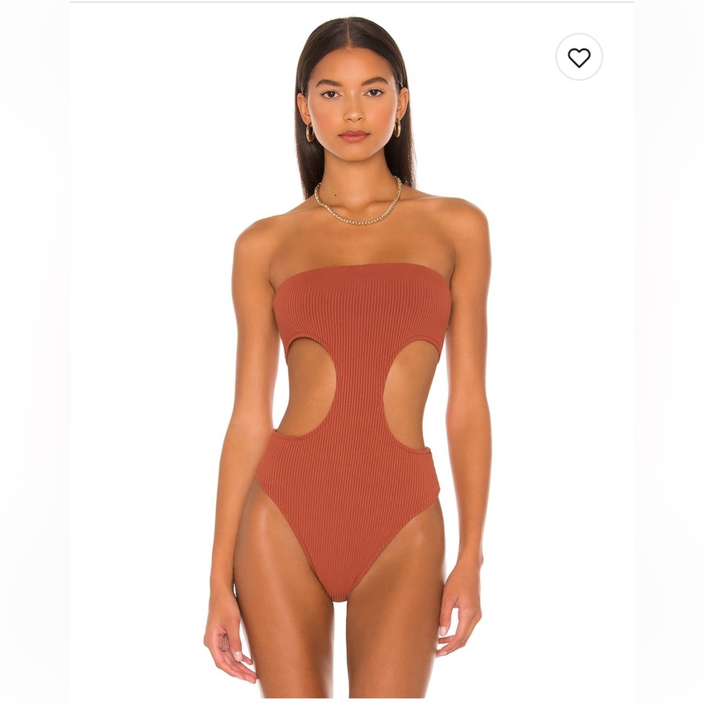superdown Rust Cutout Ribbed Strapless Bodysuit